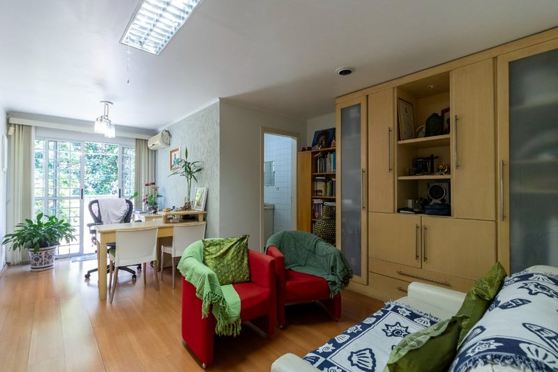 Casa a venda - Indianópolis - 1 suíte 180m² Lydia Simões Cabral São Paulo - 