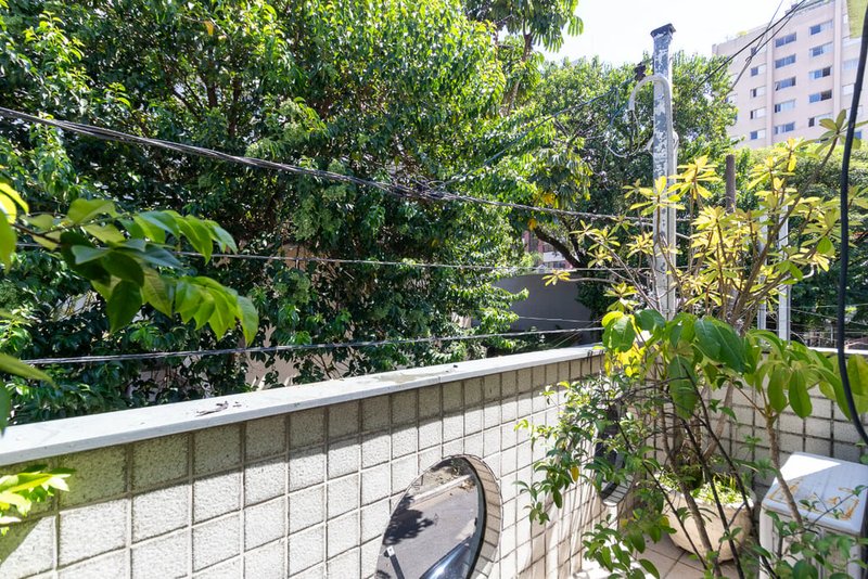 Casa a venda - Indianópolis - 1 suíte 180m² Lydia Simões Cabral São Paulo - 