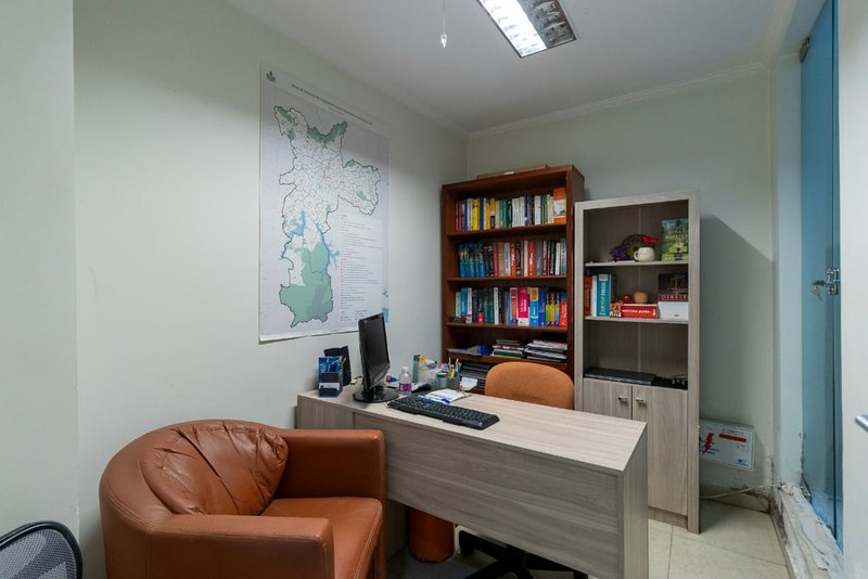 Casa a venda - Indianópolis - 1 suíte 180m² Lydia Simões Cabral São Paulo - 