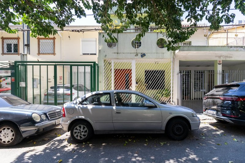 Casa a venda - Indianópolis - 1 suíte 180m² Lydia Simões Cabral São Paulo - 