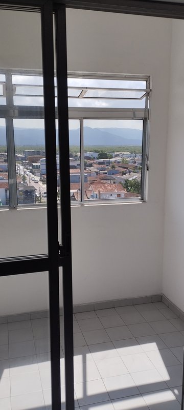 Apto de 01 Dormitório Sacada Tupi Praia Grande - Praia Grande - 