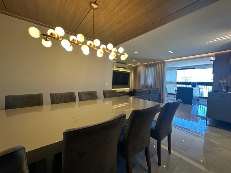 Apartamento Espetacular à Venda no Condomínio Celebration – Taquaral, Campinas/SP Rua Azarias de Melo Campinas - 