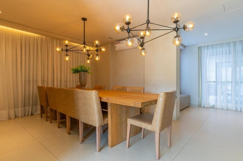 Apartamento Espetacular à Venda no Condomínio Celebration – Taquaral, Campinas/SP Rua Azarias de Melo Campinas - 