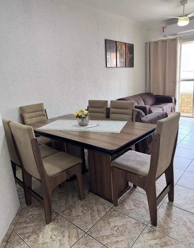 Apto de 02 Dormitórios Varanda com Vista Lateral para o Mar - Praia Grande - 