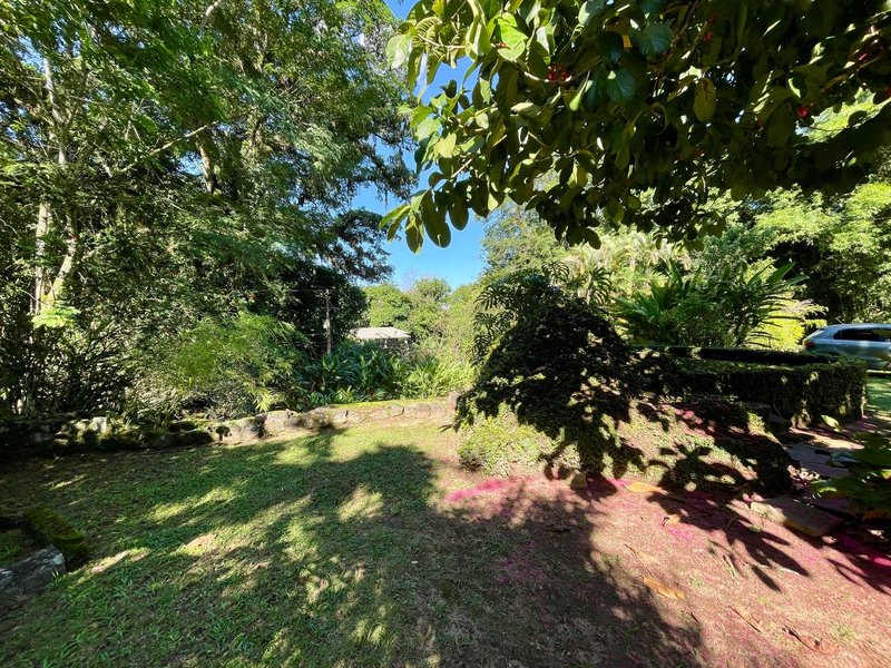 Fazenda / Sítio / Chácara com 3 Quartos à venda, 218m² - Limoeiro Rua II Guapimirim - 