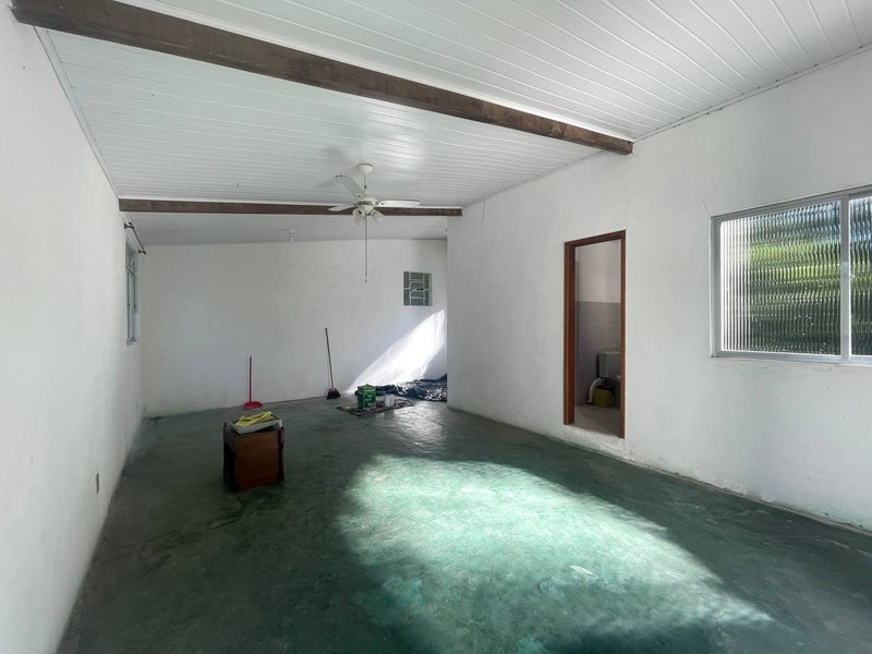Fazenda / Sítio / Chácara com 3 Quartos à venda, 218m² - Limoeiro Rua II Guapimirim - 