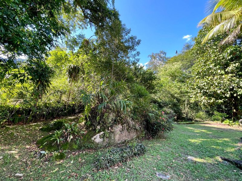 Fazenda / Sítio / Chácara com 3 Quartos à venda, 218m² - Limoeiro Rua II Guapimirim - 