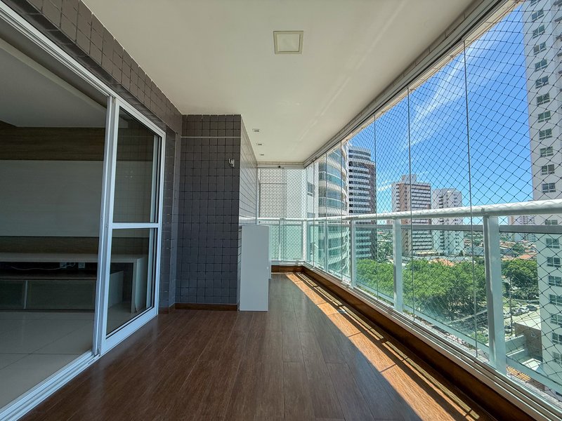 Apartamento alto padrão em Lagoa Nova - 3 suítes - 2 vagas Rua Doutor Rômulo Jorge Natal - 