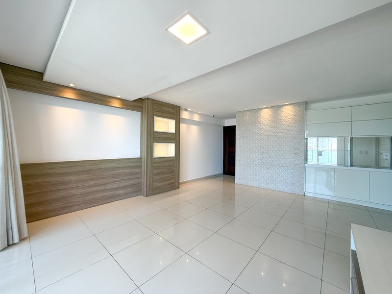 Apartamento alto padrão em Lagoa Nova - 3 suítes - 2 vagas Rua Doutor Rômulo Jorge Natal - 
