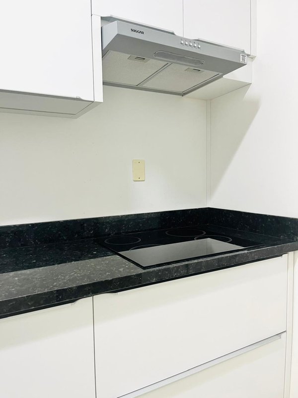 ELEGANTE RESIDÊNCIA A 300M DA PRAIA EM ITAGUAÇU, SÃO FRANCISO DO SUL  São Francisco do Sul - 