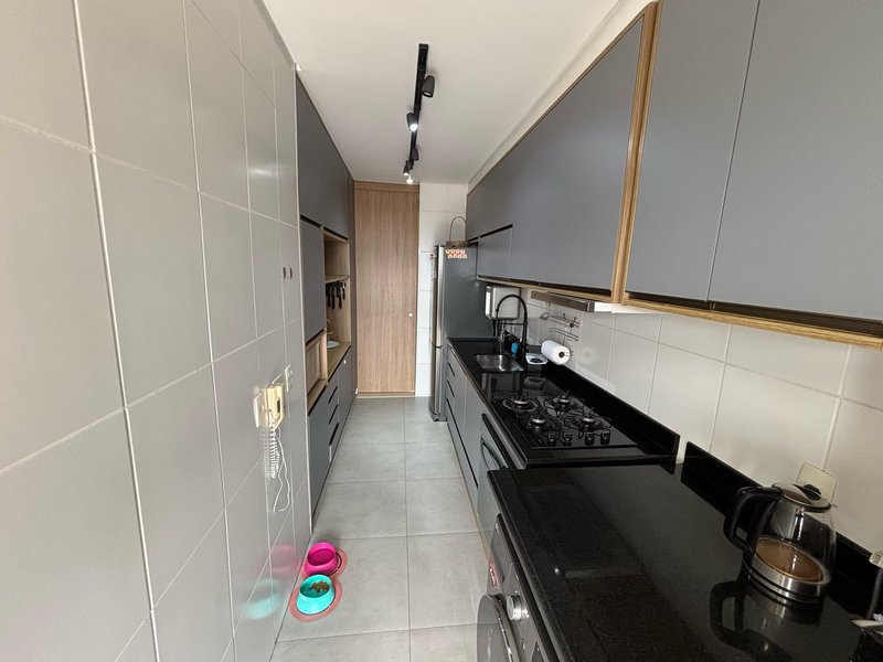 Excelente apartamento com 02 dormitórios para venda - Estuário - Santos - SP Rua Santos Dumont Santos - 