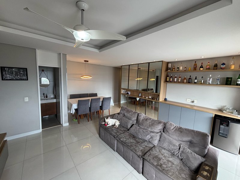 Excelente apartamento com 02 dormitórios para venda - Estuário - Santos - SP Rua Santos Dumont Santos - 