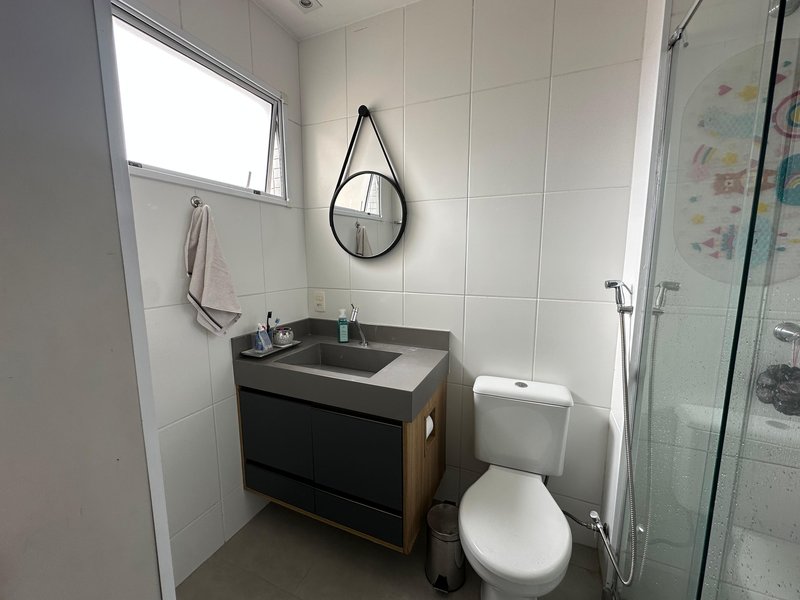 Excelente apartamento com 02 dormitórios para venda - Estuário - Santos - SP Rua Santos Dumont Santos - 