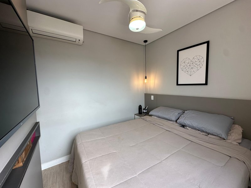 Excelente apartamento com 02 dormitórios para venda - Estuário - Santos - SP Rua Santos Dumont Santos - 