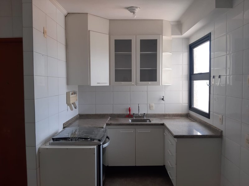 Amplo Apartamento de 153m² para Alugar na Vila Oliveira - Mogi das Cruzes - 