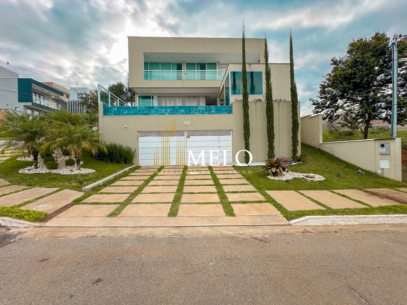 Linda casa no Condomínio GranPark Toscana p/venda e locação por R$4.5MM / R$25Mil Rua Siena Vespasiano - 