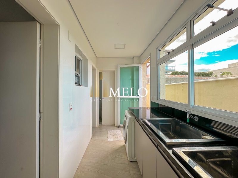 Linda casa no Condomínio GranPark Toscana p/venda e locação por R$4.5MM / R$25Mil Rua Siena Vespasiano - 