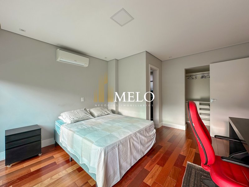 Linda casa no Condomínio GranPark Toscana p/venda e locação por R$4.5MM / R$25Mil Rua Siena Vespasiano - 