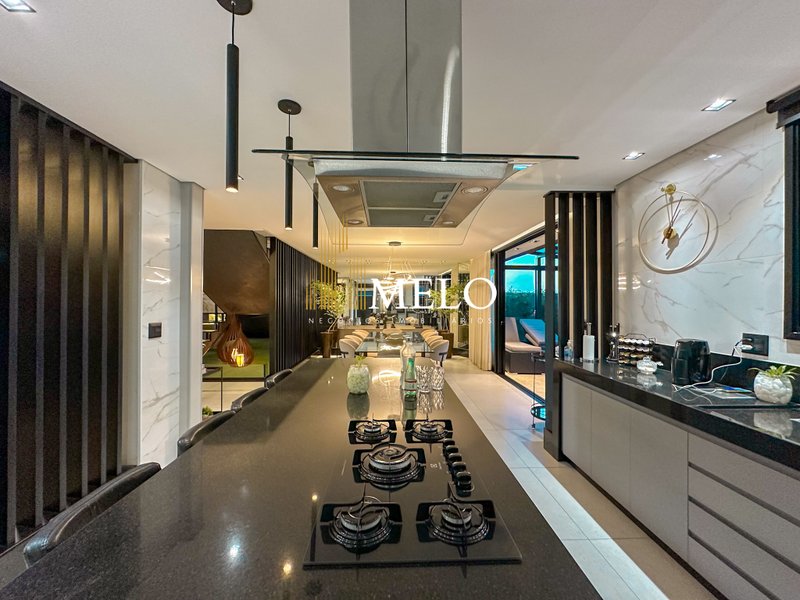 Linda casa p/locação no Condomínio GranPark por R$18.000,00 - Vespasiano - 