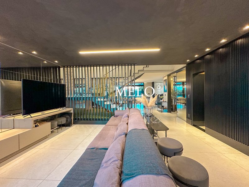 Linda casa p/locação no Condomínio GranPark por R$18.000,00 - Vespasiano - 