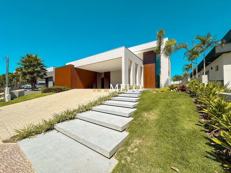 Lindíssima casa à Venda no Condomínio Vitória Golf por R$3.690.000,00 - Lagoa Santa - 
