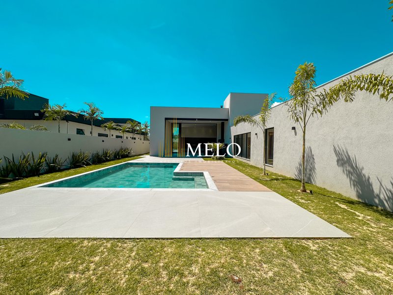 Lindíssima casa à Venda no Condomínio Vitória Golf por R$3.690.000,00 - Lagoa Santa - 