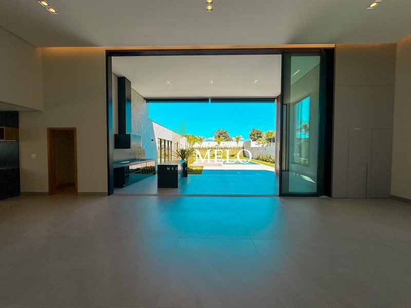 Lindíssima casa à Venda no Condomínio Vitória Golf por R$3.690.000,00 - Lagoa Santa - 