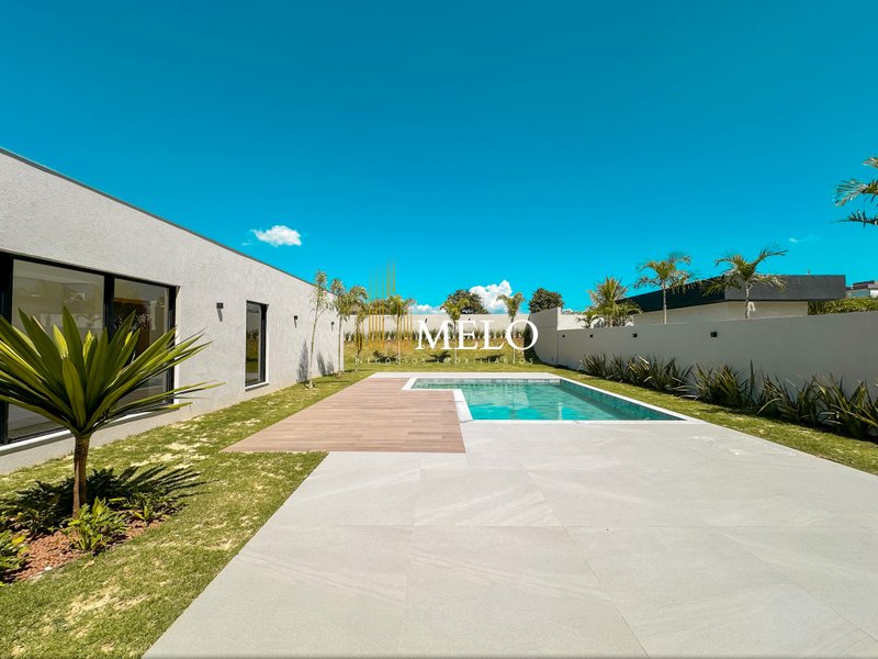 Lindíssima casa à Venda no Condomínio Vitória Golf por R$3.690.000,00 - Lagoa Santa - 