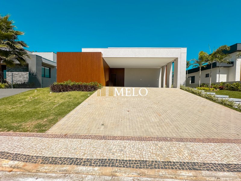 Lindíssima casa à Venda no Condomínio Vitória Golf por R$3.690.000,00 - Lagoa Santa - 