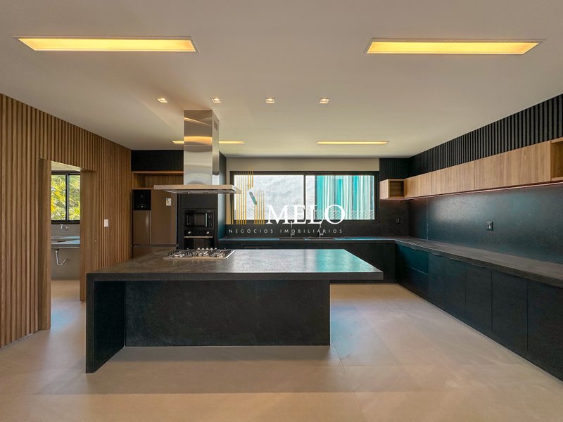 Lindíssima casa à Venda no Condomínio Vitória Golf por R$3.690.000,00 - Lagoa Santa - 