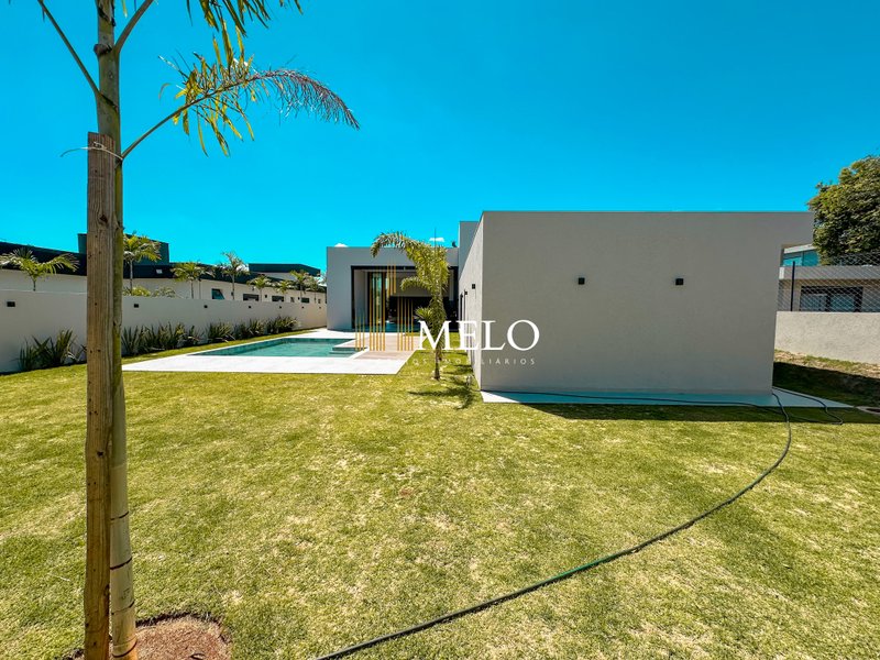 Lindíssima casa à Venda no Condomínio Vitória Golf por R$3.690.000,00 - Lagoa Santa - 