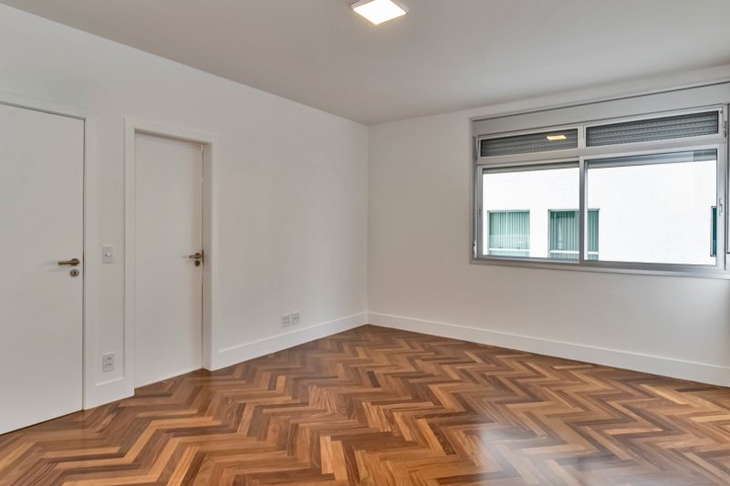Apartamento em Higienópolis 240m² 3 suítes 2 vagas Avenida Angélica São Paulo - 