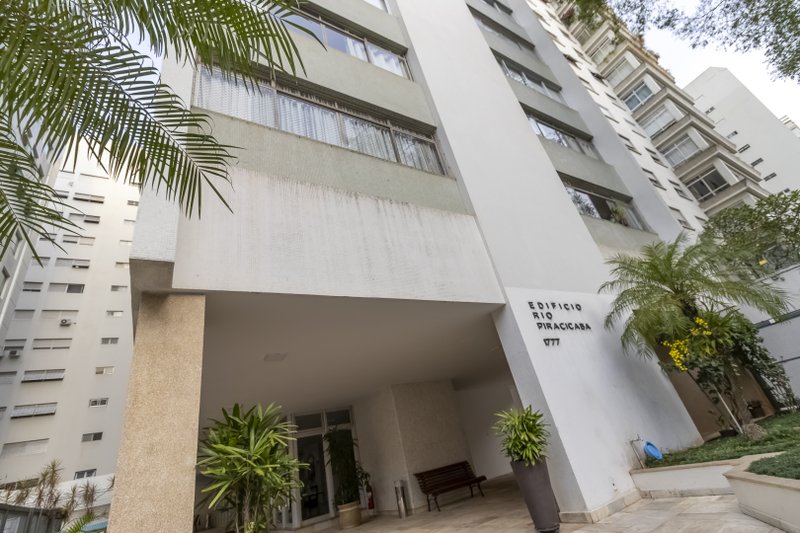 Apartamento em Higienópolis 240m² 3 suítes 2 vagas Avenida Angélica São Paulo - 