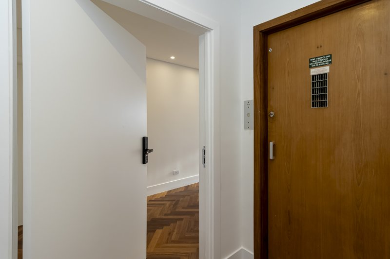 Apartamento em Higienópolis 240m² 3 suítes 2 vagas Avenida Angélica São Paulo - 