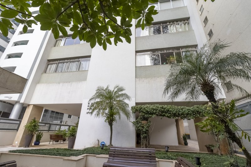 Apartamento em Higienópolis 240m² 3 suítes 2 vagas Avenida Angélica São Paulo - 