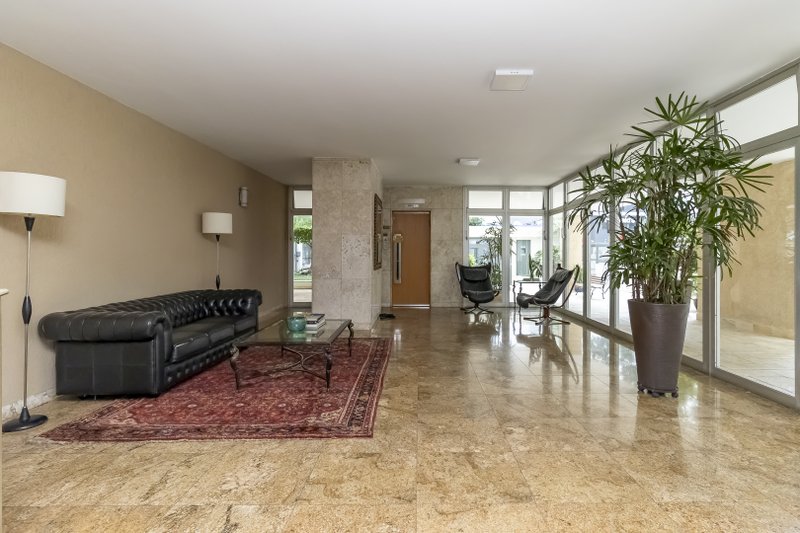Apartamento em Higienópolis 240m² 3 suítes 2 vagas Avenida Angélica São Paulo - 