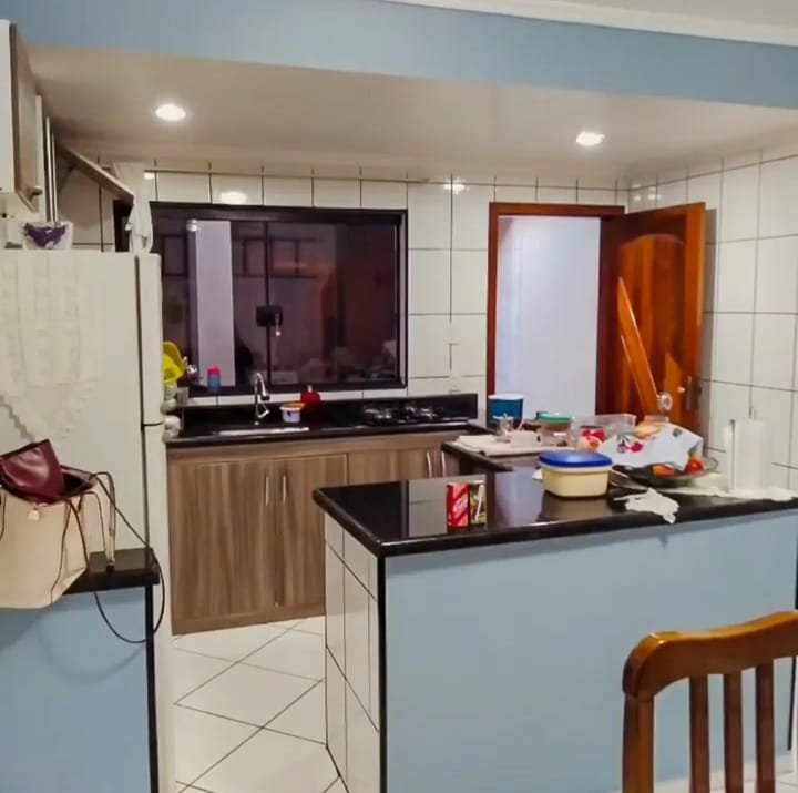 Excelente oportunidade de sobrado 3 Dormitórios com Suíte - Mauá - 