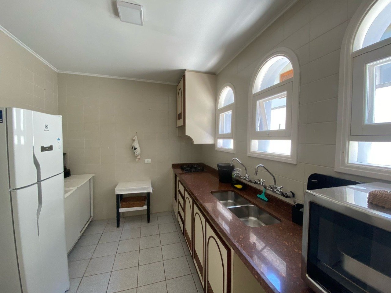 Casa de Condomínio para alugar com 4 quartos, 492m² - Foto 24