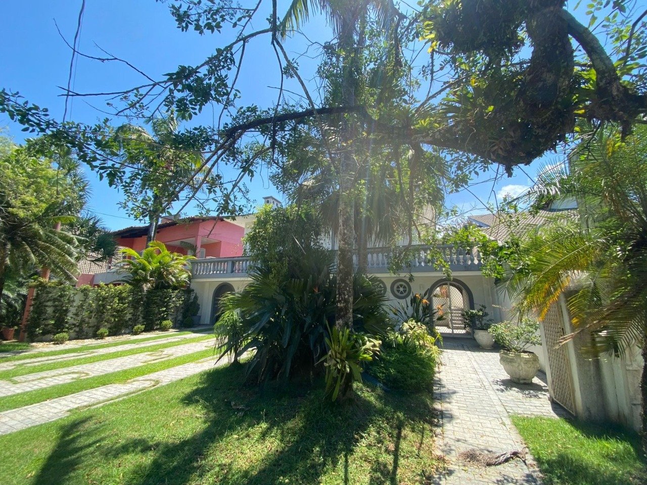 Casa de Condomínio para alugar com 4 quartos, 492m² - Foto 48