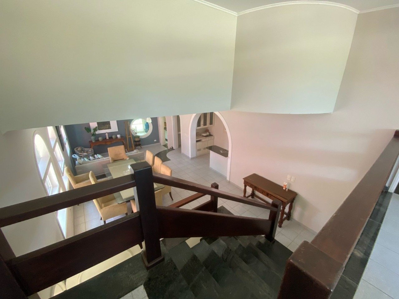 Casa de Condomínio para alugar com 4 quartos, 492m² - Foto 25