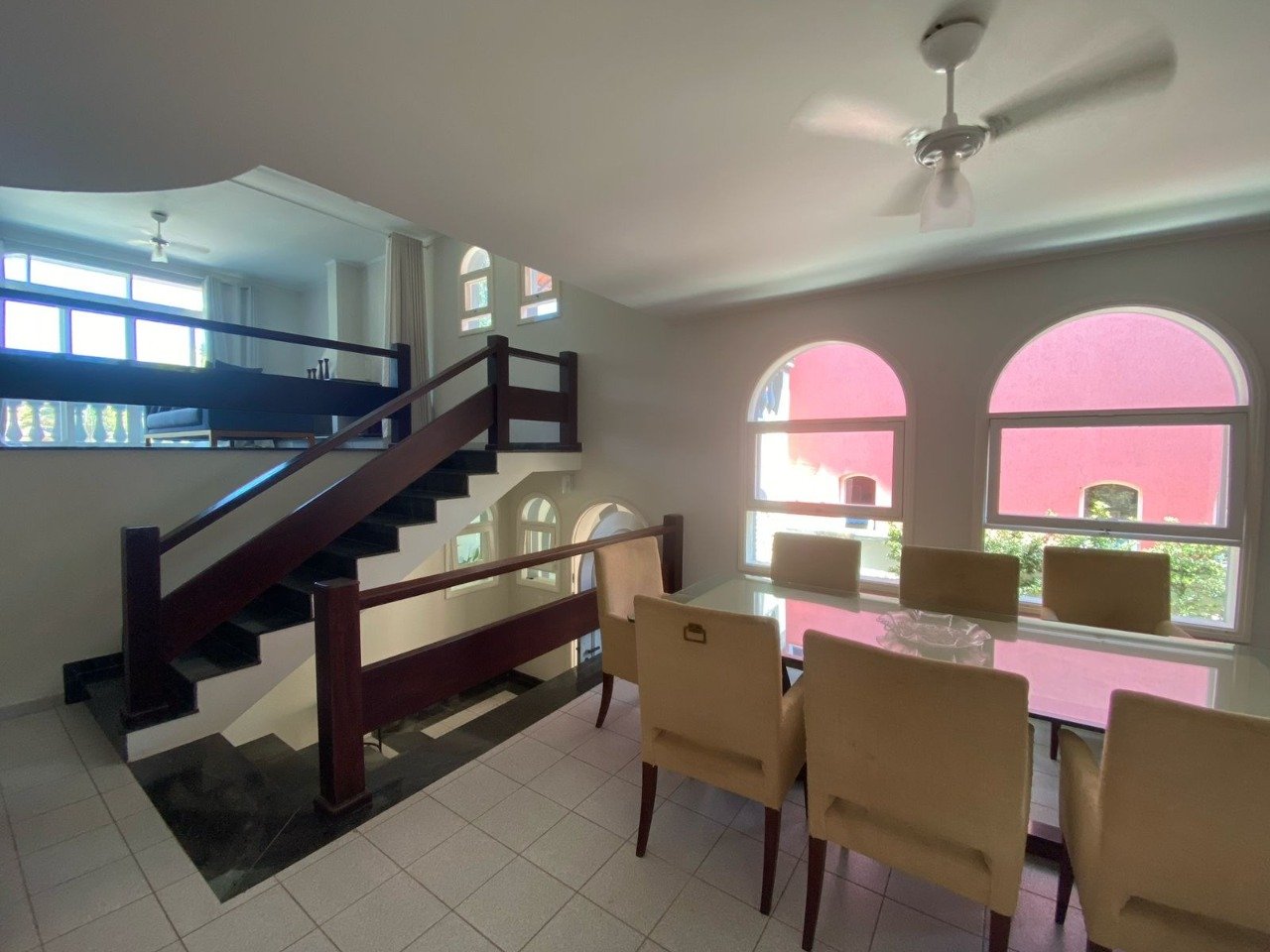Casa de Condomínio para alugar com 4 quartos, 492m² - Foto 4