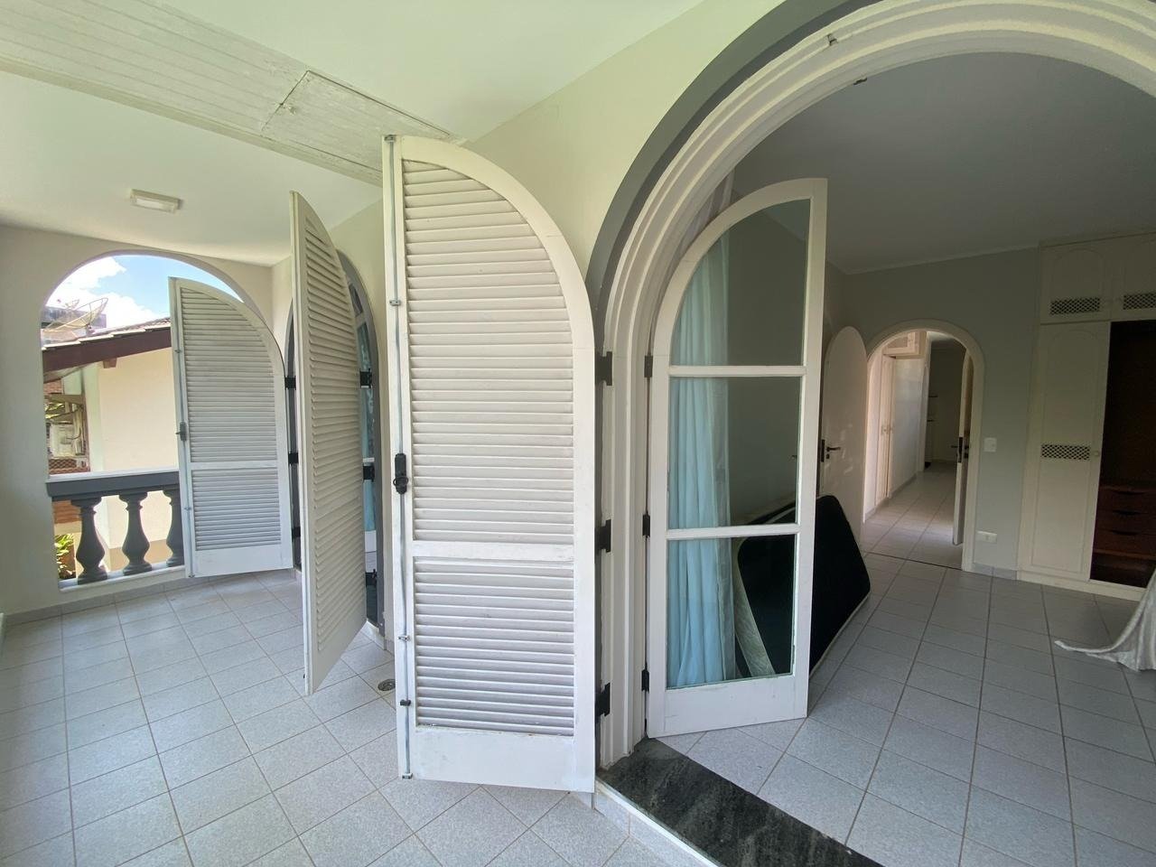 Casa de Condomínio para alugar com 4 quartos, 492m² - Foto 38