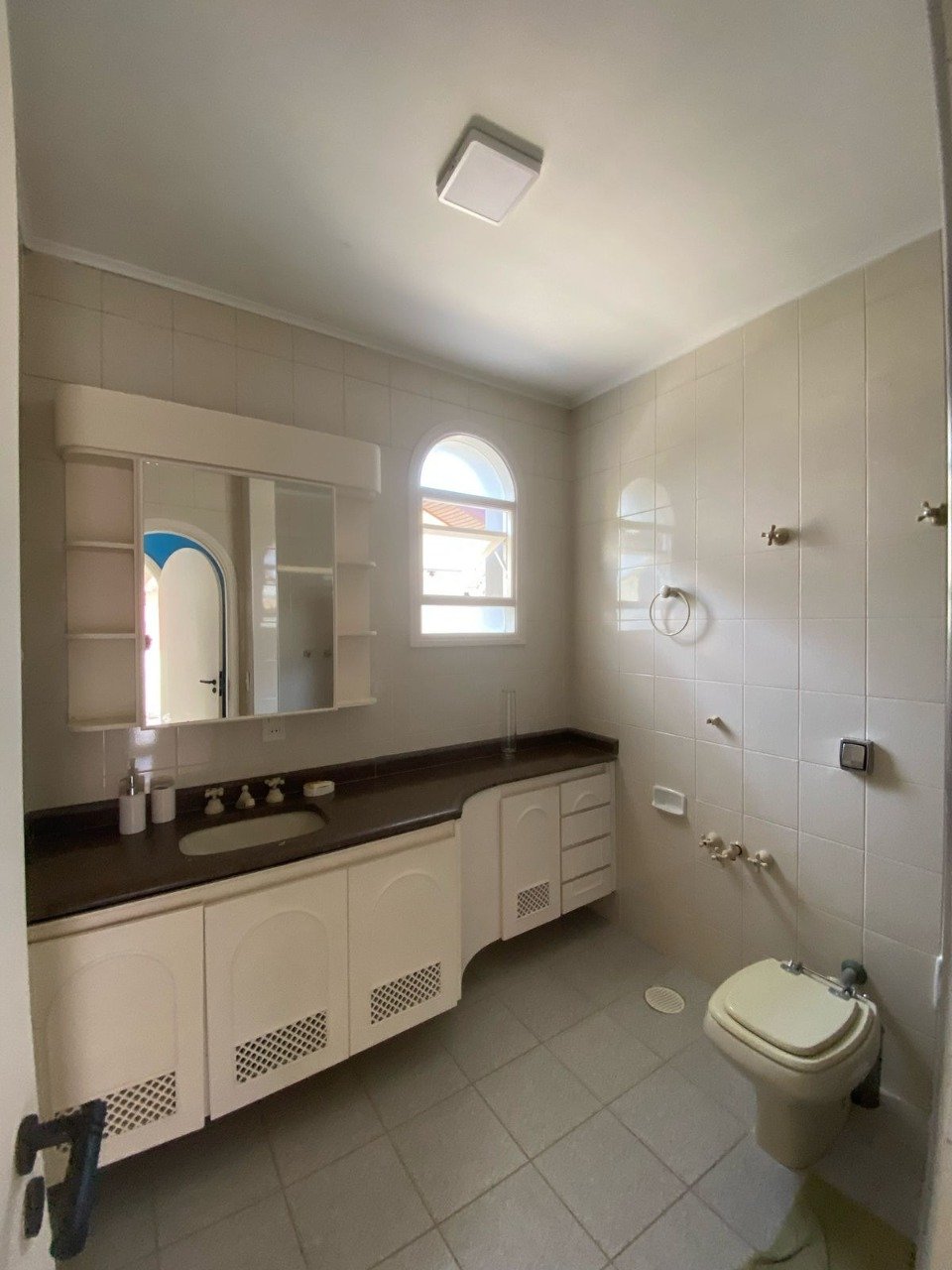 Casa de Condomínio para alugar com 4 quartos, 492m² - Foto 34