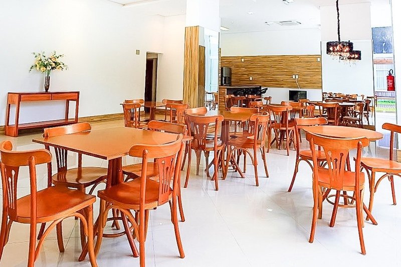 Apartamento 3Dormitórios 132m²  Passo da Areia Porto Alegre/RS Rua Acélio Daudt Porto Alegre - 