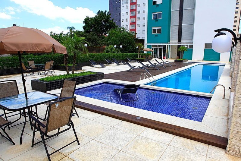 Apartamento 3Dormitórios 132m²  Passo da Areia Porto Alegre/RS Rua Acélio Daudt Porto Alegre - 