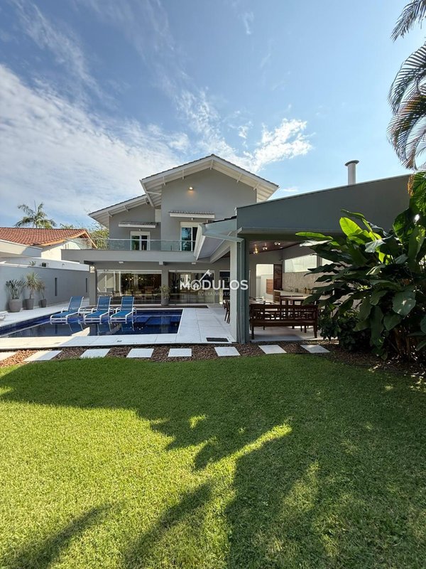 Propriedade minimalista em local nobre com 6 suítes  à venda, 470 m² por R$ 5.900.000,00 Passeio Carvalho Bertioga - 