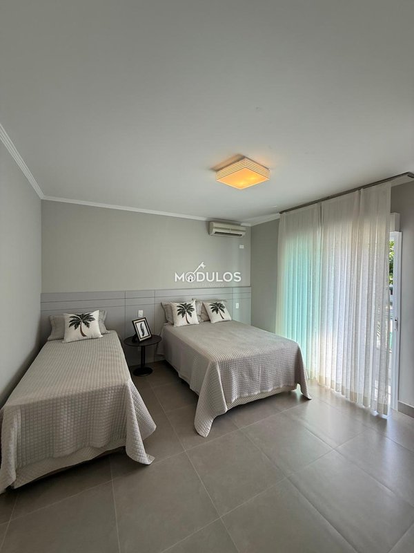 Propriedade minimalista em local nobre com 6 suítes  à venda, 470 m² por R$ 5.900.000,00 Passeio Carvalho Bertioga - 