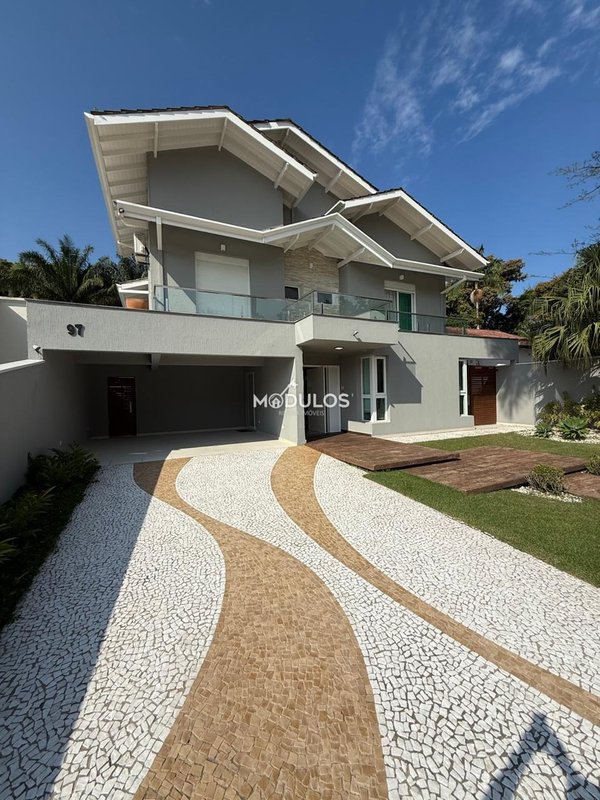 Propriedade minimalista em local nobre com 6 suítes  à venda, 470 m² por R$ 5.900.000,00 Passeio Carvalho Bertioga - 