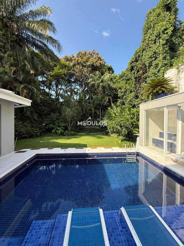 Propriedade minimalista em local nobre com 6 suítes  à venda, 470 m² por R$ 5.900.000,00 Passeio Carvalho Bertioga - 