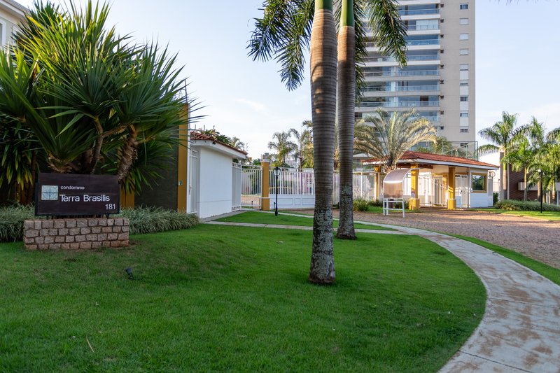 Casa à Venda Condominio Terra Brasilis Rua Cezário Gonçalves Ribeirão Preto - 